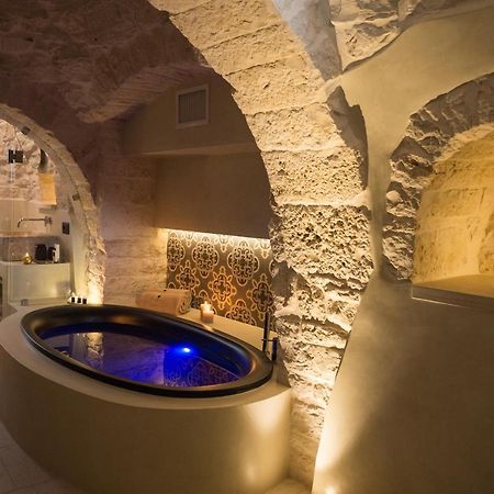 La Mandorla Luxury Trullo Panzió Alberobello Kültér fotó