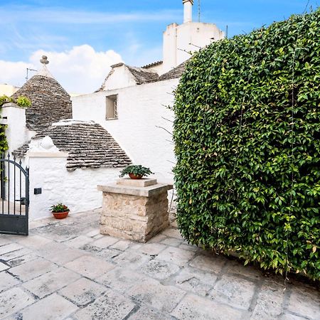La Mandorla Luxury Trullo Panzió Alberobello Kültér fotó