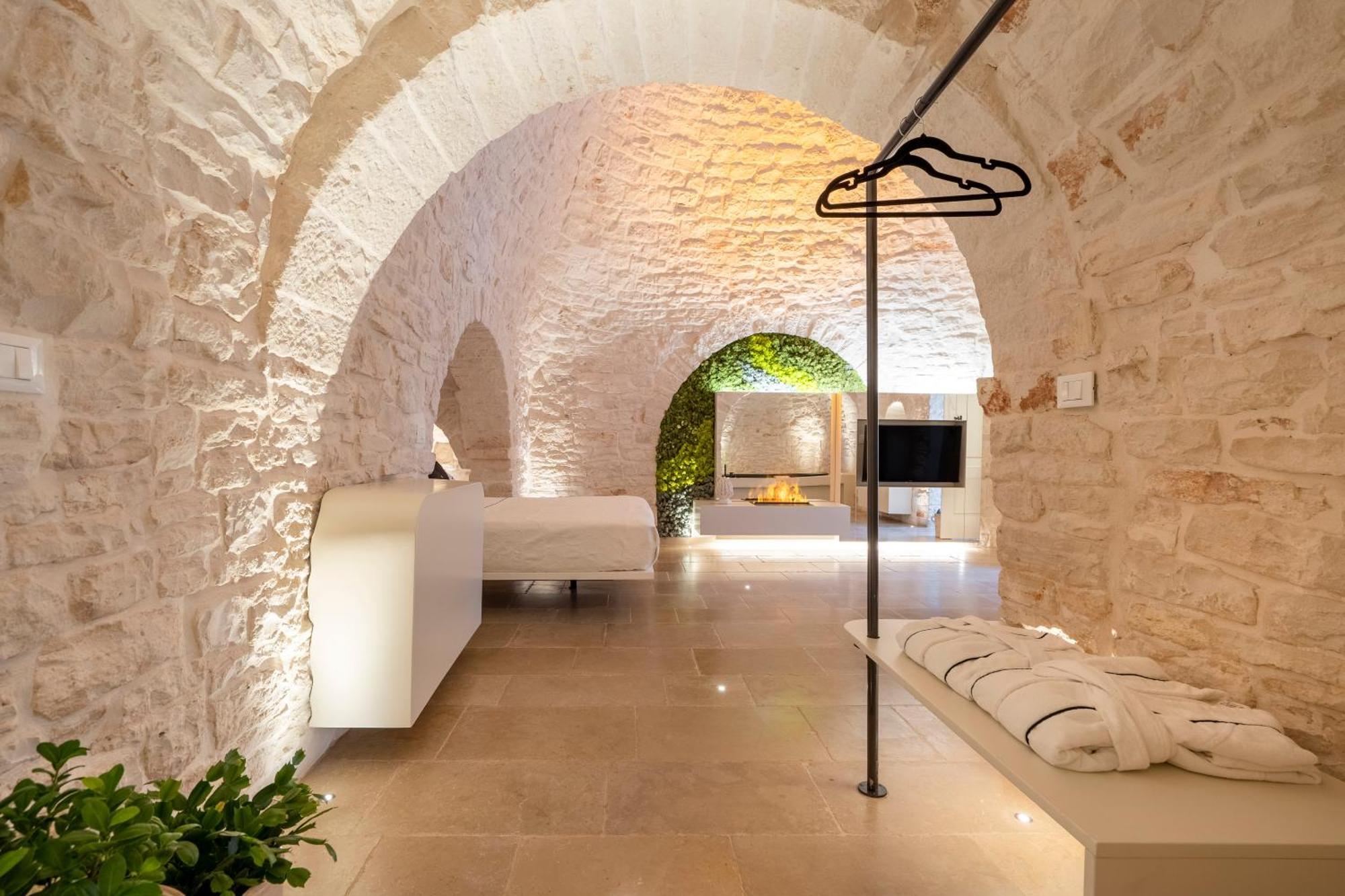 La Mandorla Luxury Trullo Panzió Alberobello Kültér fotó